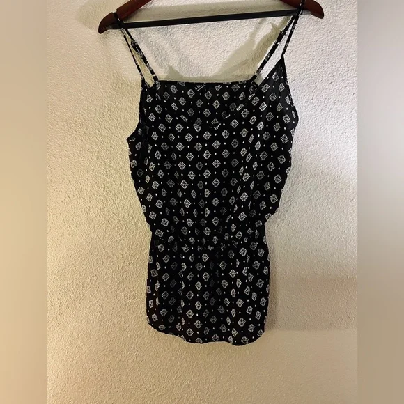 Women’s Black and White Sheer Spaghetti Strap Top, Camisole, tank Top - Picture 2 of 5